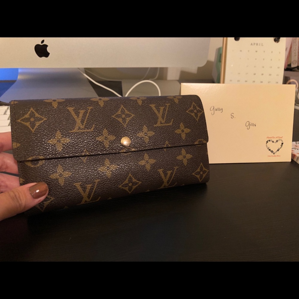 🚫SOLD🚫 Louis Vuitton Sarah Wallet